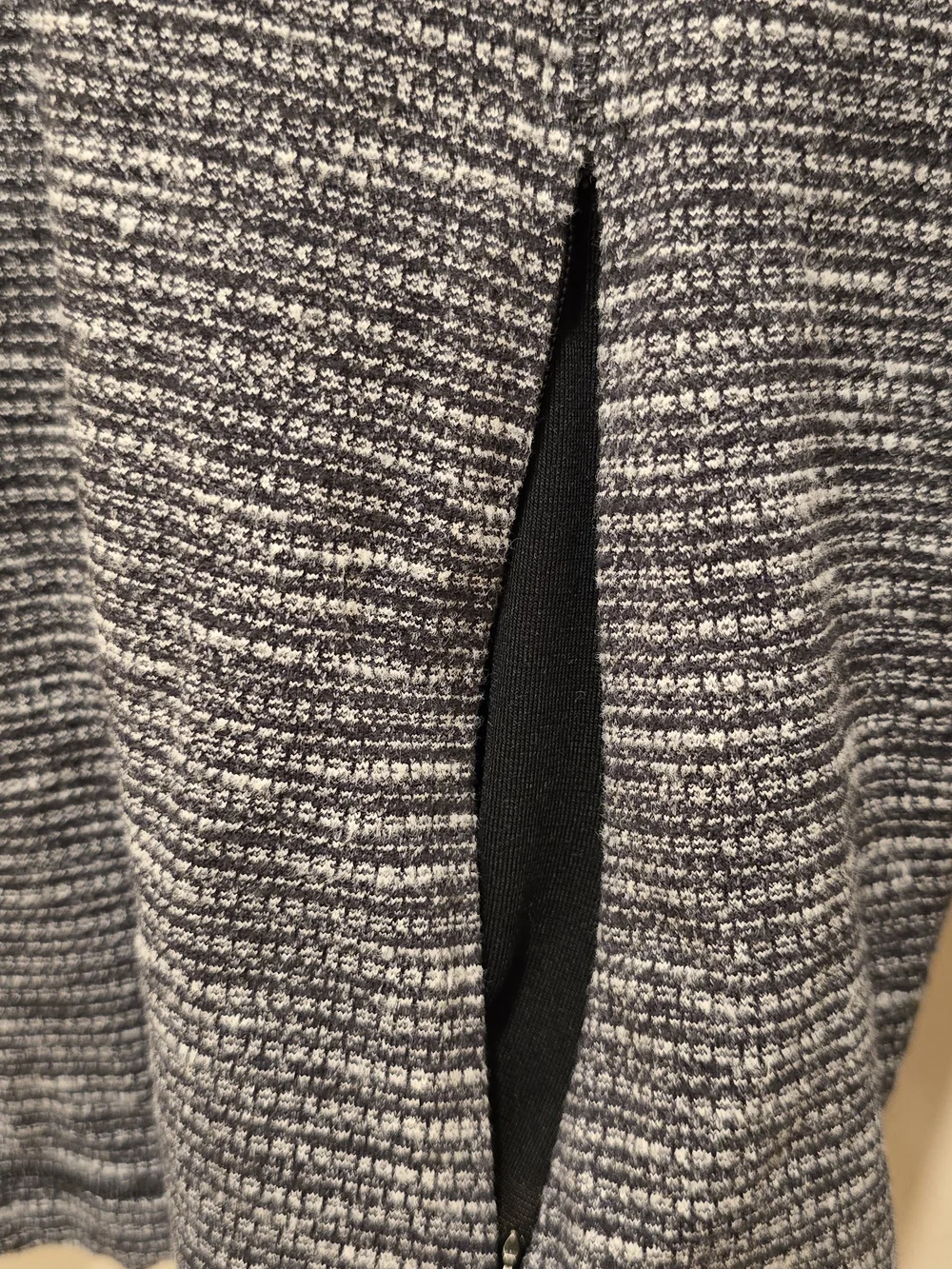 Lululemon Run Briskly 1/2 Zip Pullover Jacquard Black White Space Dye Jacket, 12